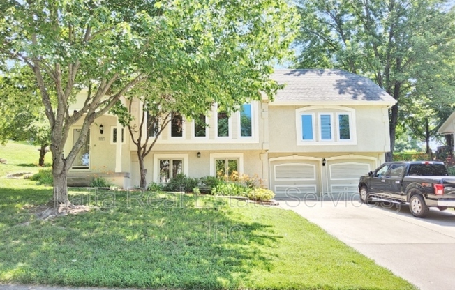 321 NE LNDG DR