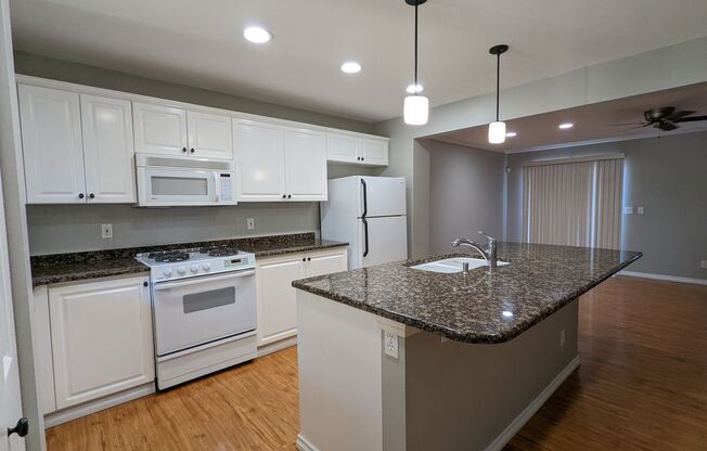 Exclusive Summerwind Town Home Community