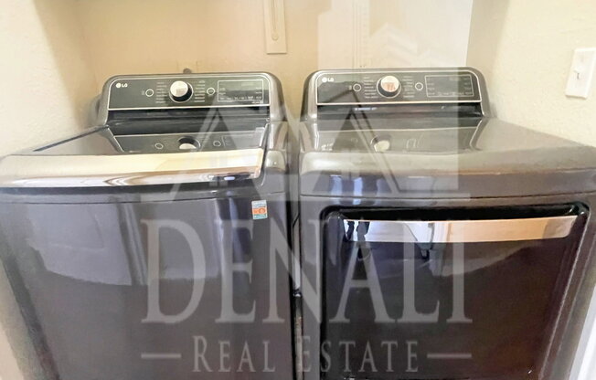 3 beds, 2 baths, 1,215 sqft, $1,895, Unit Unit 1019