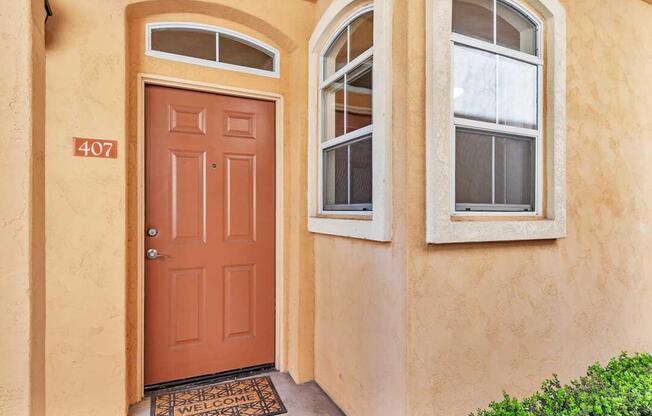 1 bed, 1 bath, 866 sqft, $2,455