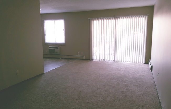 1 bed, 1 bath, 970 sqft, $970, Unit 310