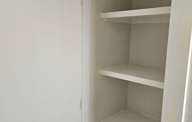 1 bed, 1 bath, 700 sqft, $1,224, Unit LAW9-108