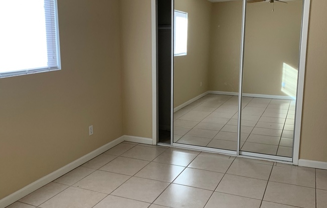 2 beds, 2 baths, $1,600