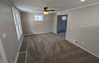 3 beds, 1 bath, $995