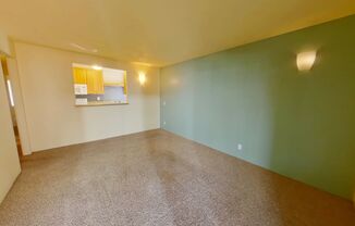 3 beds, 1 bath, $1,795, Unit 4