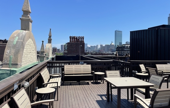 2 beds, 2 baths, 1,130 sqft, $4,850, Unit 304