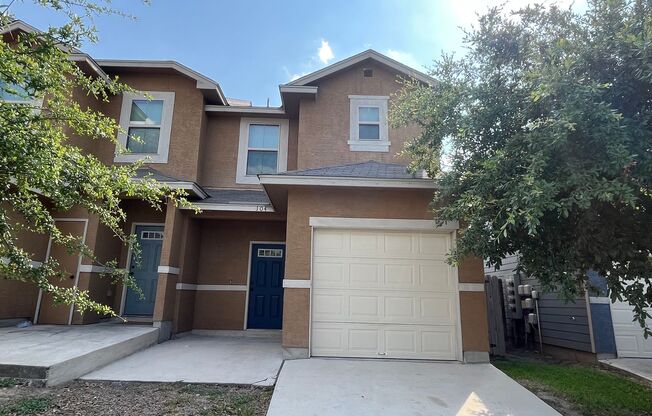 6015 Karly Way #104, San Antonio, TX. 78244