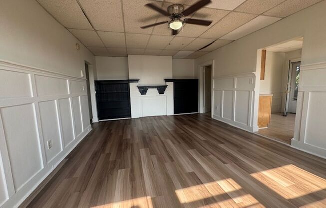 2 beds, 1 bath, 820 sqft, $1,429, Unit 7239 Penn Ave. #3B