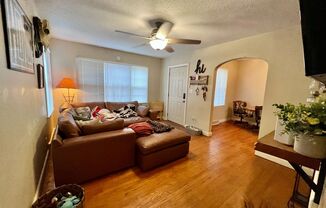 3 beds, 2 baths, $1,250