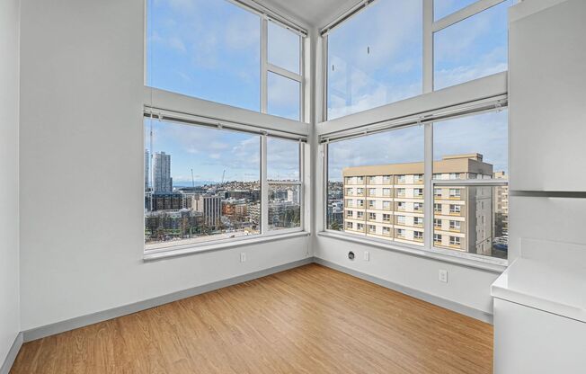 Studio, 1 bath, 182 sqft, $1,299, Unit 603