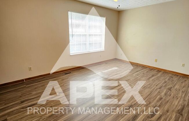 2 beds, 1.5 baths, 1,040 sqft, $1,400, Unit 7956 Andersonville Pike