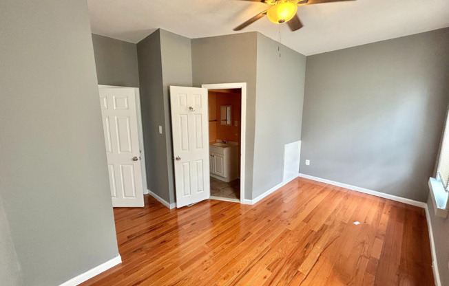 2605 7 CECIL B MOORE AVE