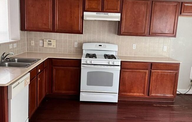 Great property in a GREAT COMMUNITY!!