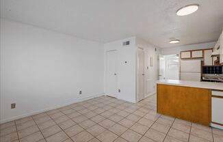 1 bed, 1 bath, $999, Unit 262