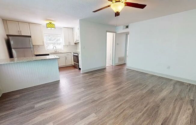 2 beds, 1 bath, 729 sqft, $1,839, Unit 1411-05