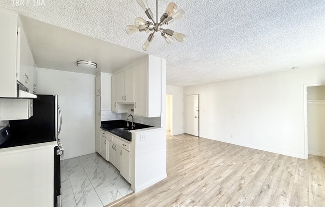 3655 Midvale Ave