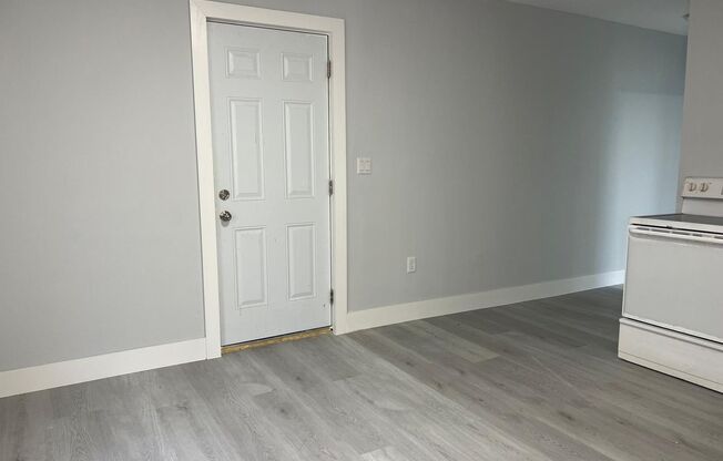 1 bed, 1 bath, 630 sqft, $1,400, Unit 5300-30
