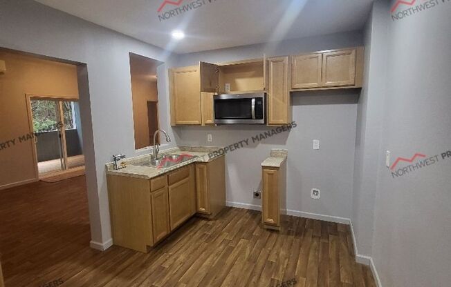 STATUS: AVAILABLE | R55 | $2495
