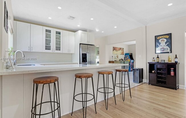 535 SW 39 AVE