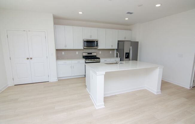 506 FORSBERG CT
