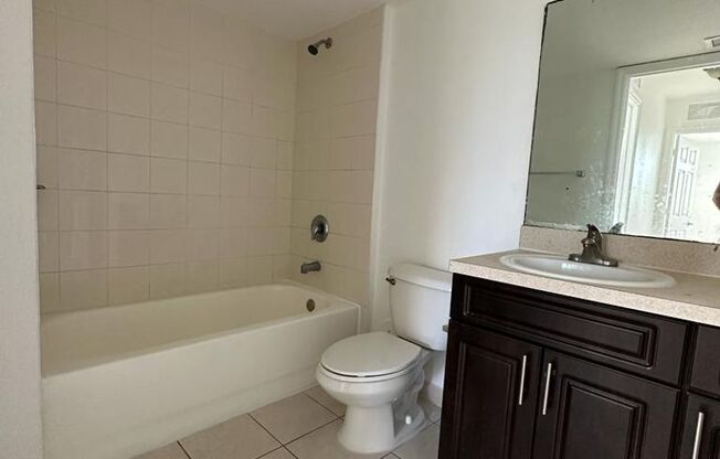 3 beds, 2 baths, 1,079 sqft, $3,200, Unit 13780-301