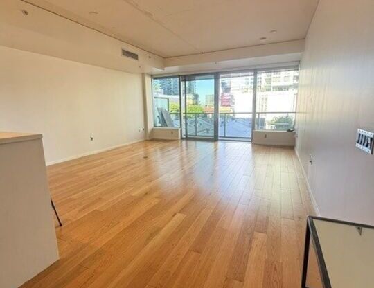 1 bed, 1 bath, 1,040 sqft, $3,000, Unit 418