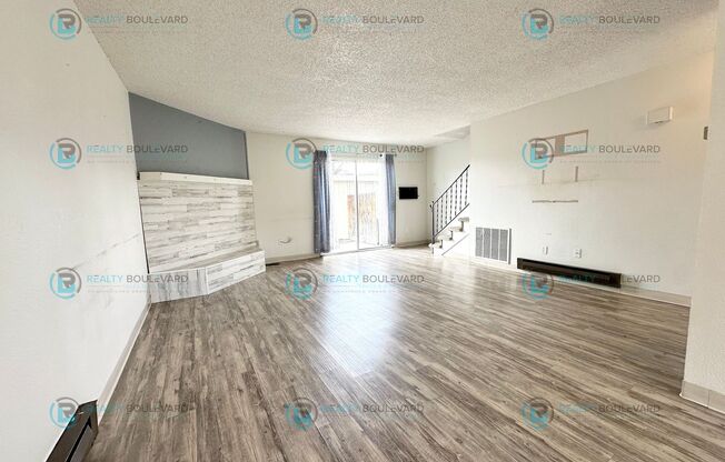 Charming 2-Bedroom, 1.5-Bathroom Condo in Reno!