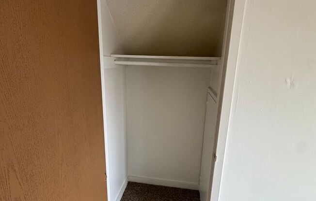 Studio, 1 bath, 425 sqft, $688, Unit 1018C
