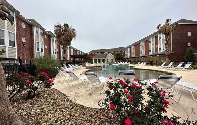 4 beds, 4.5 baths, $2,200, Unit # 3004