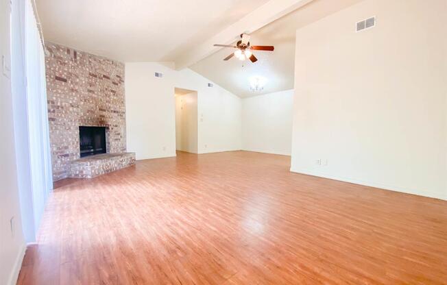 109 HUGHSON CT