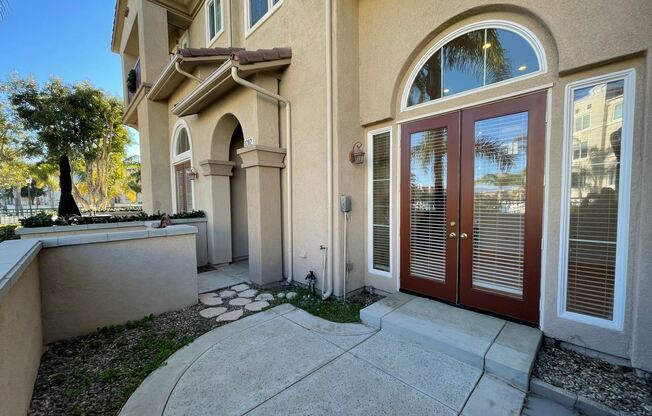 1202 Bayside