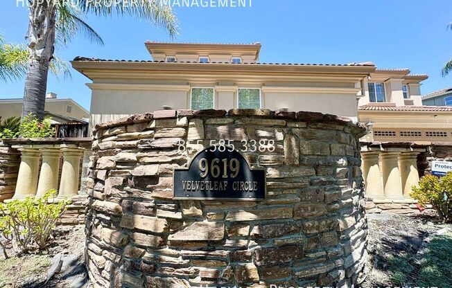 9619 VELVETLEAF CIR