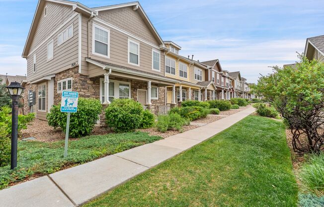 Evolve Real Estate: Beautiful 3 Bed / 2.5 Bath Townhome – Available Now!