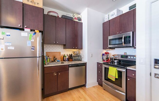 Queen Village Lofts
