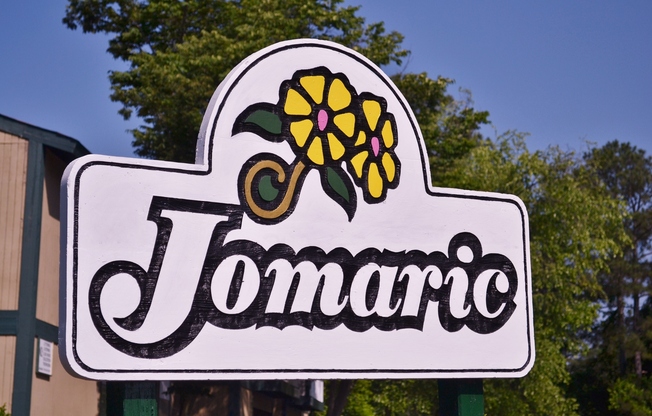 Jomaric Apartments