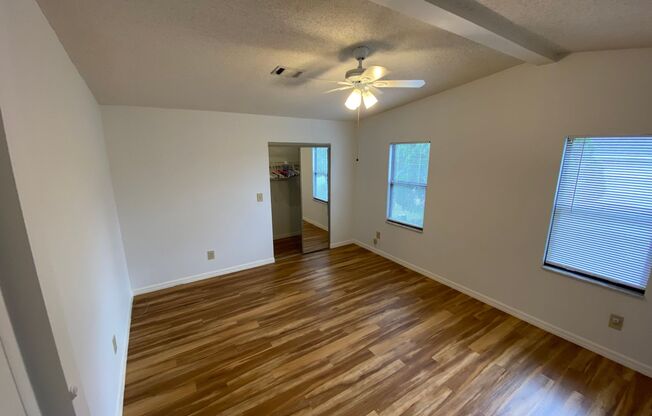 2 beds, 2 baths, $1,650