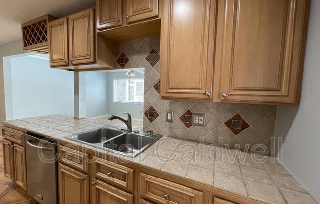 12813 STARLING DR