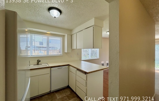 13938 SE POWELL BLVD