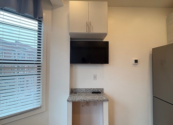 Studio, 1 bath, $1,495, Unit 10