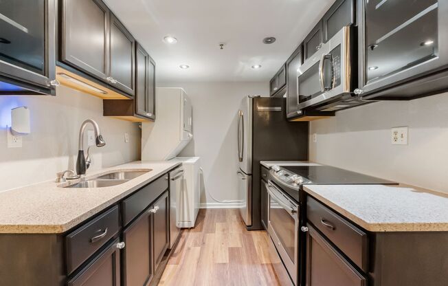 Move In Ready Spacious 2BR Condo in the Heart of Alexandria | Prime Location & Great Amenities