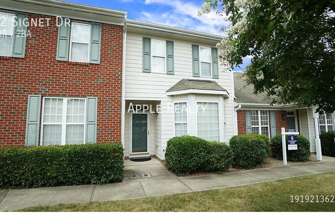42 SIGNET DR
