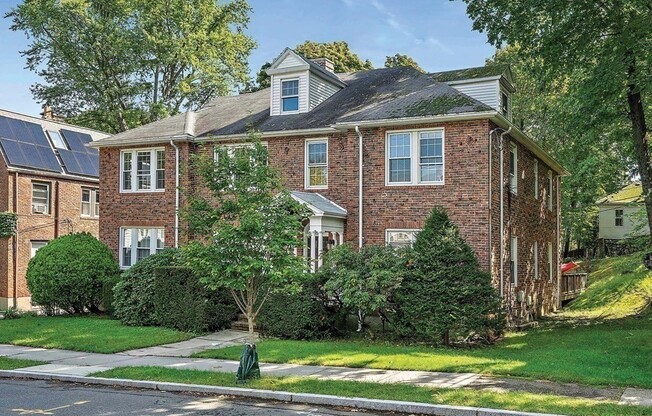 54 CROSBY RD