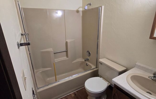 1 bed, 1 bath, 595 sqft, $969, Unit 1641-05