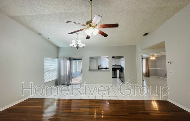 10110 CEDAR DUNE DR