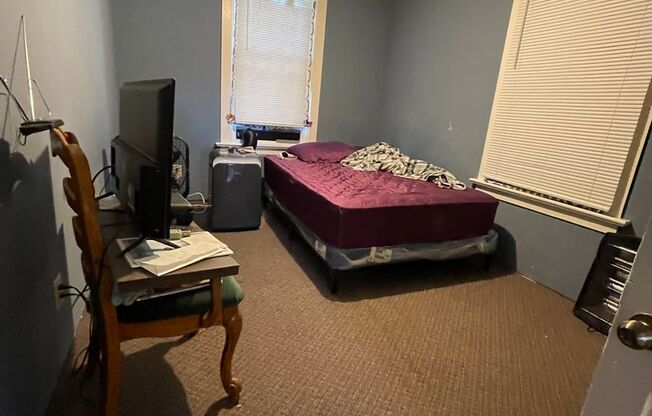 2 Bedroom Near Campus