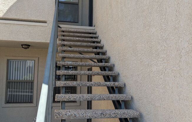 1 bed, 1 bath, $1,350, Unit bldg 22