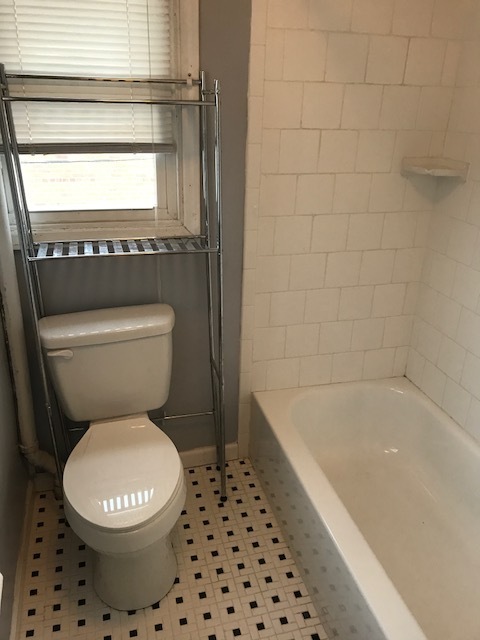 2 beds, 1 bath, $1,695