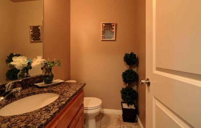 3 bedroom 2.5 bath townhome in Orem