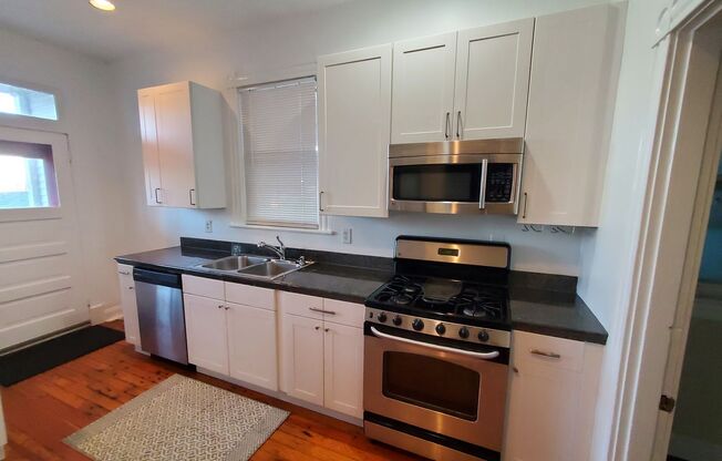 1 bed, 1 bath, $1,295