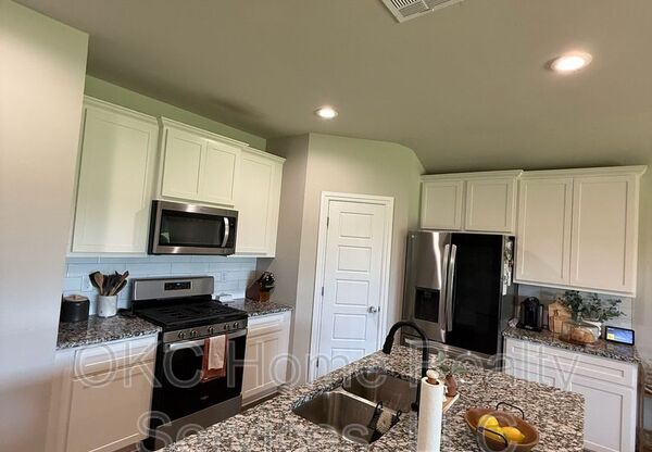 14605 TRAVERTINE FLS LN